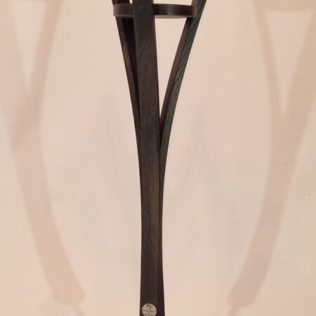 Ice bucket holder with a black tint Ice bucket holder with a black tint